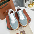 L-Sneakers