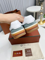 L-Sneakers