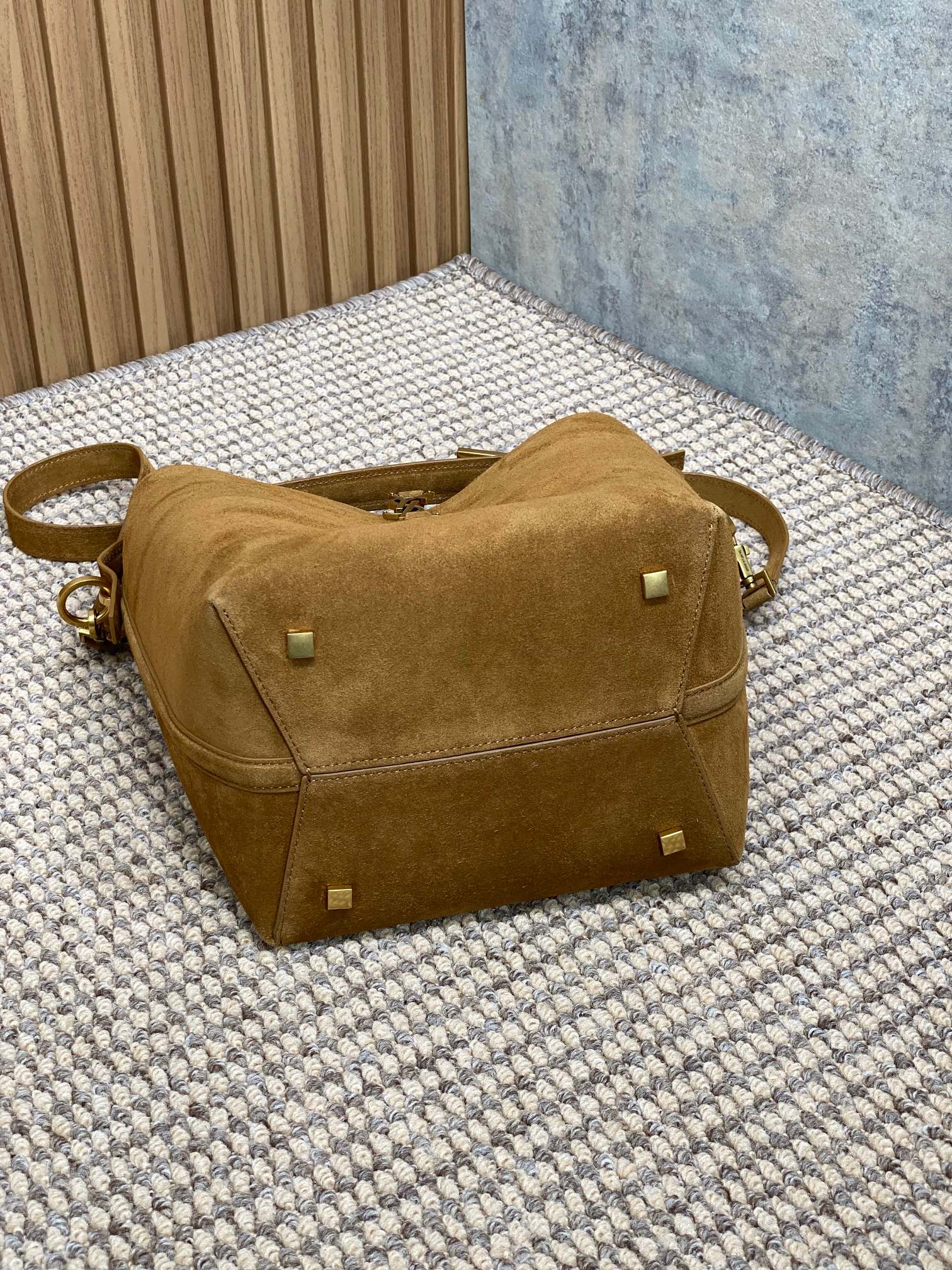 Y-Mixed Bag