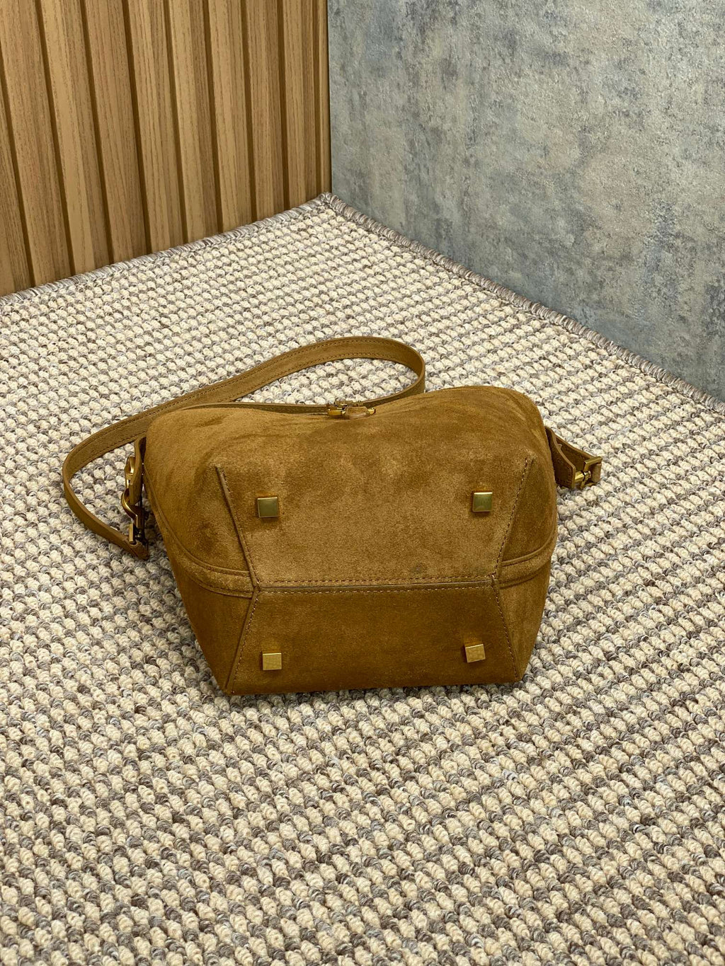 Y-Mixed Bag