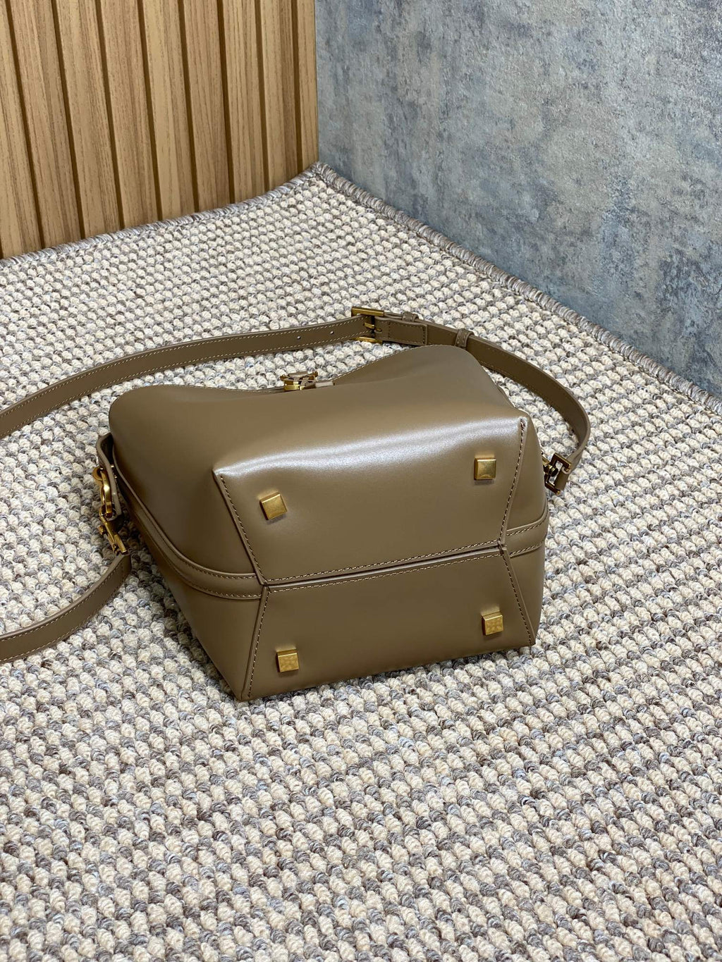Y-Mixed Bag