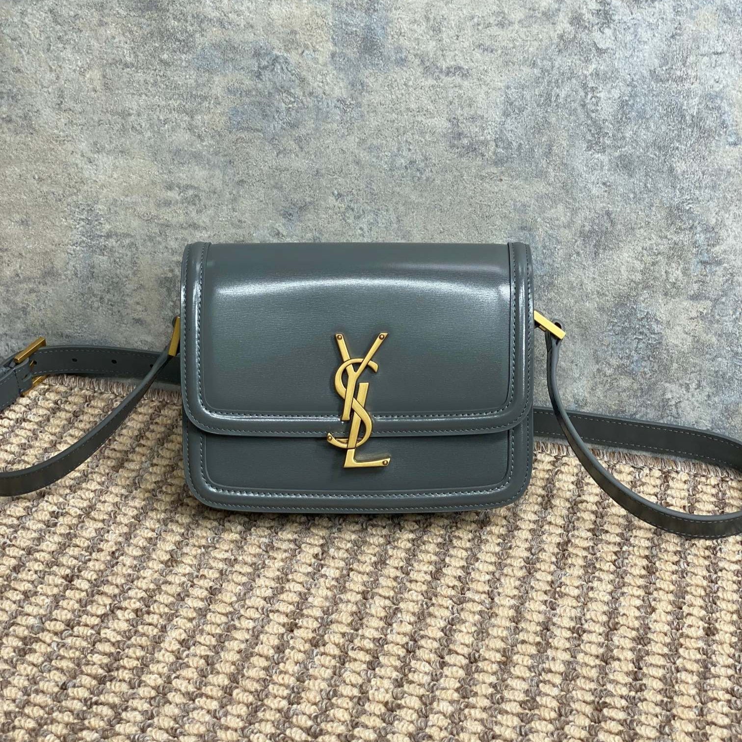 Y-Mixed Bag