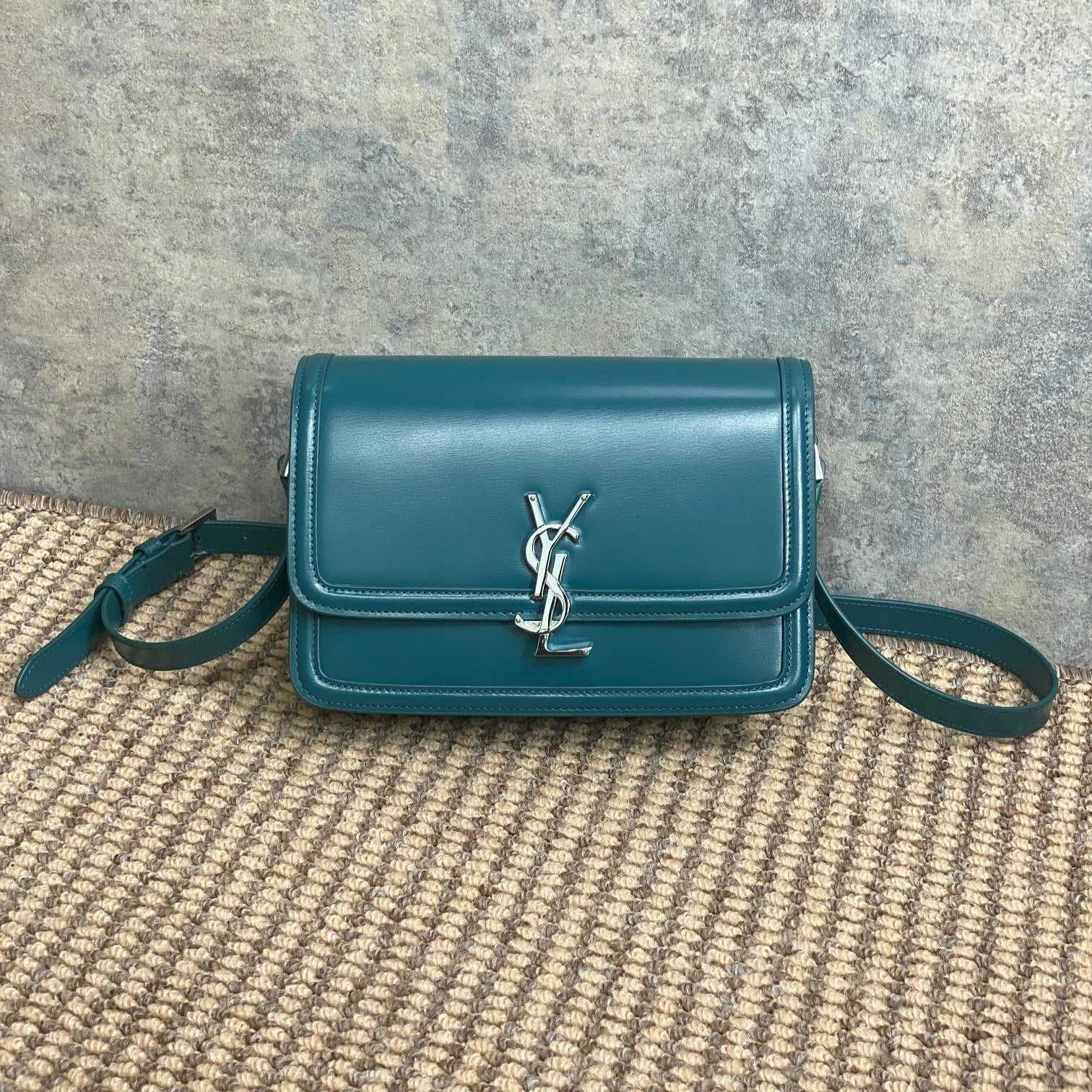 Y-Mixed Bag