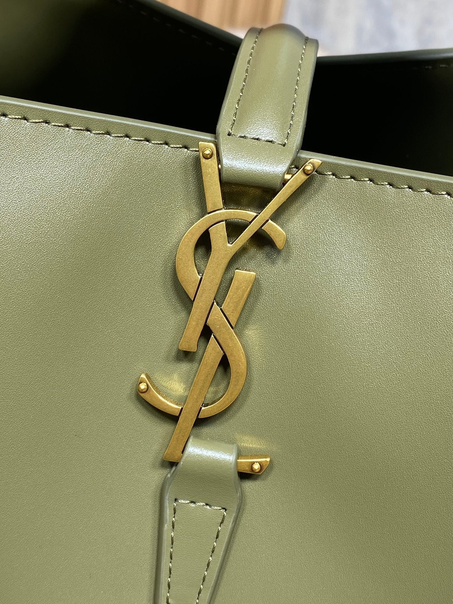 Y-Mixed Bag
