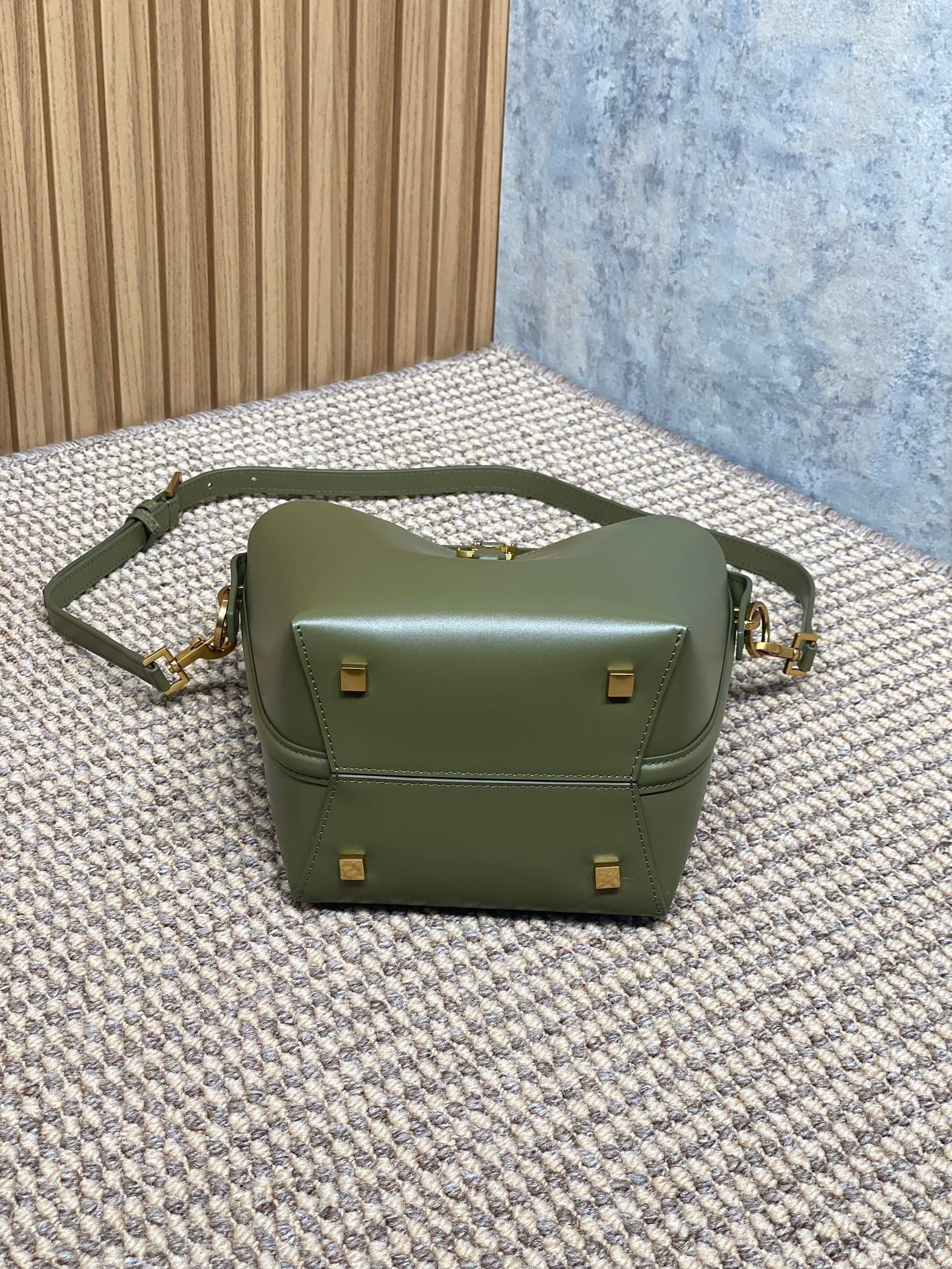 Y-Mixed Bag