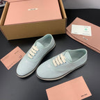 M-Sneakers