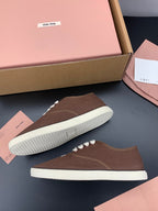 M-Sneakers