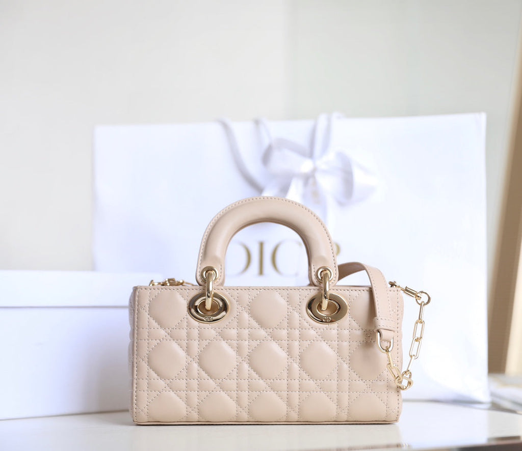 D-Lady