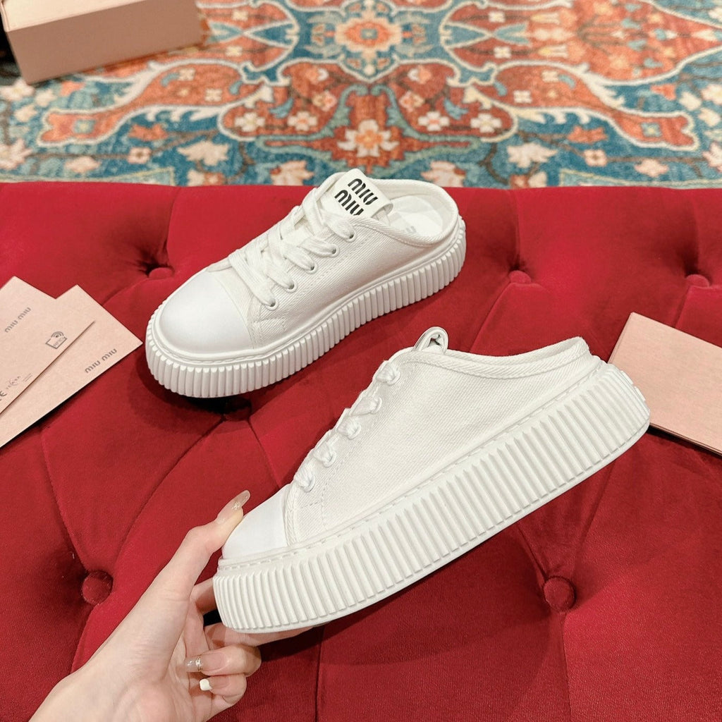 M-Sneakers