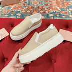 M-Sneakers