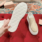 M-Sneakers