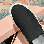 M-Sneakers