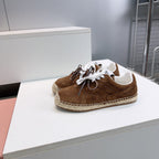 M-Sneakers