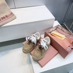 M-Sneakers