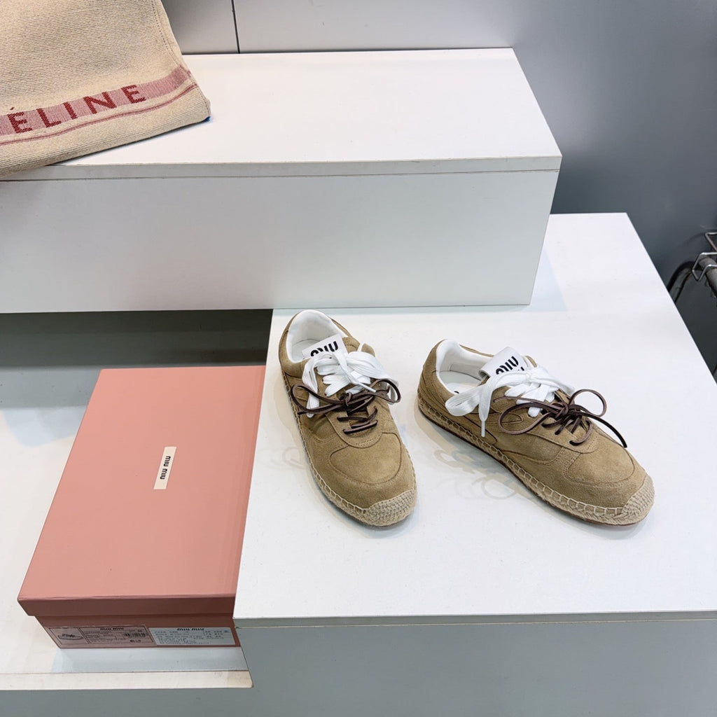 M-Sneakers