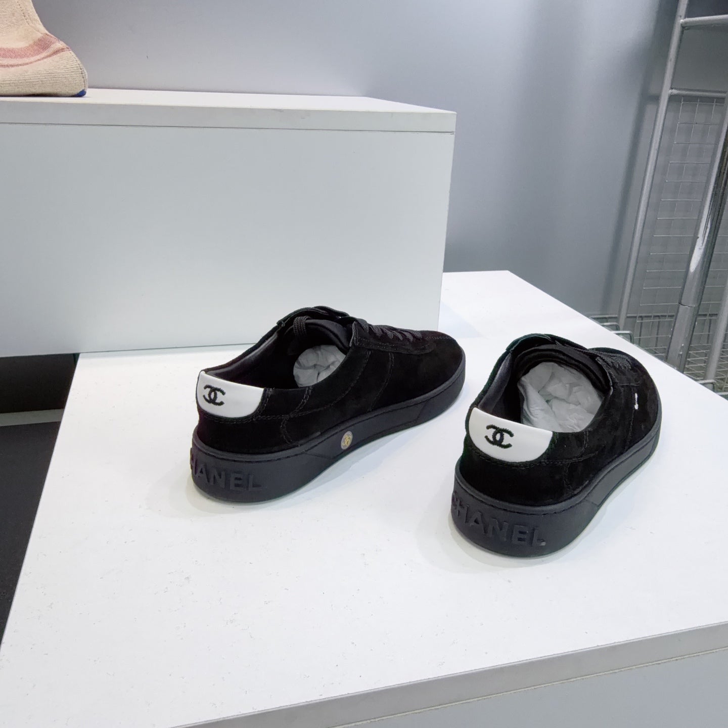 C-Sneakers
