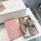 M-Sneakers
