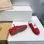 M-Sneakers