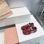 M-Sneakers