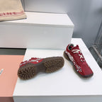 M-Sneakers