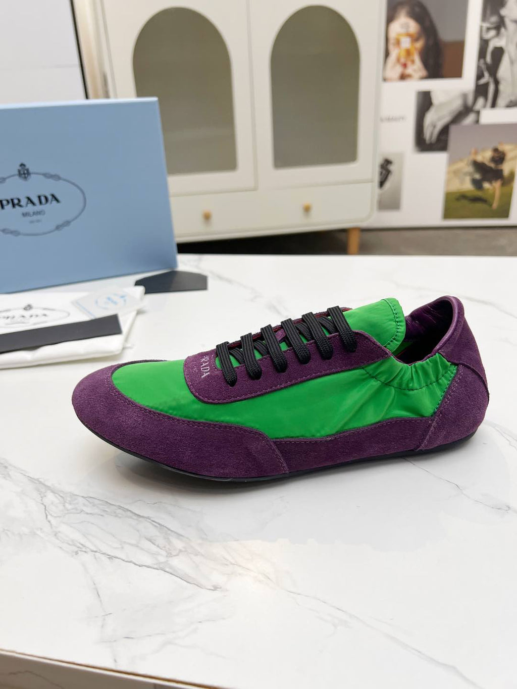 P-Sneakers