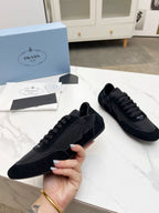 P-Sneakers
