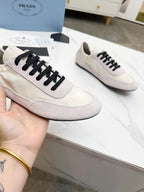P-Sneakers