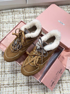 M-Sneakers