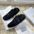 D-Sneakers