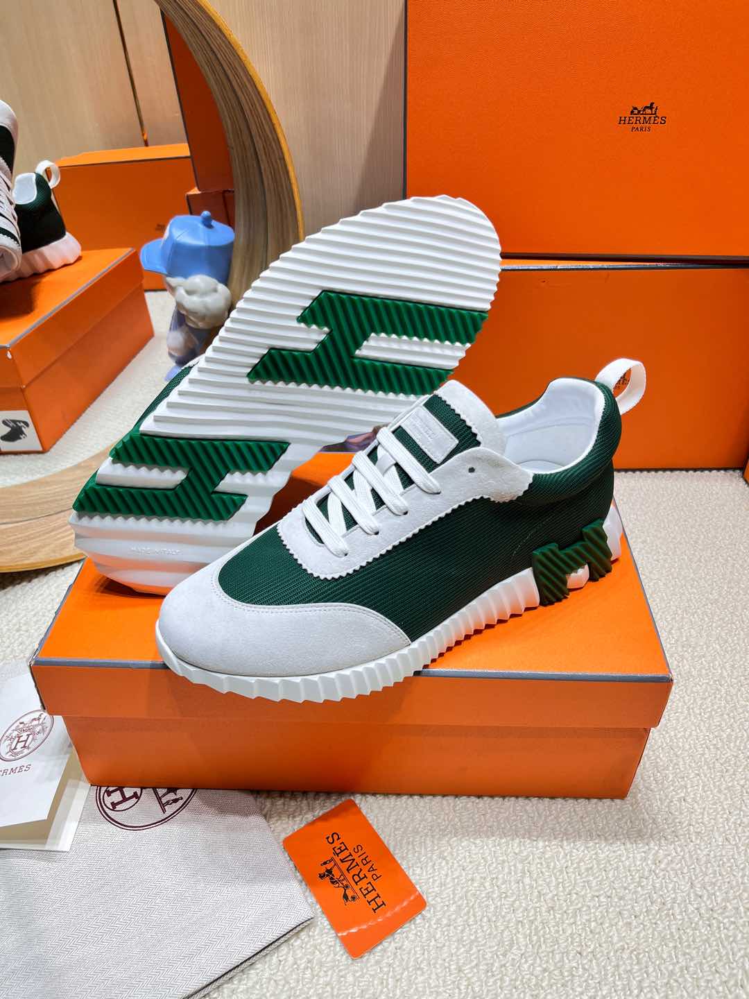 A-Sneakers