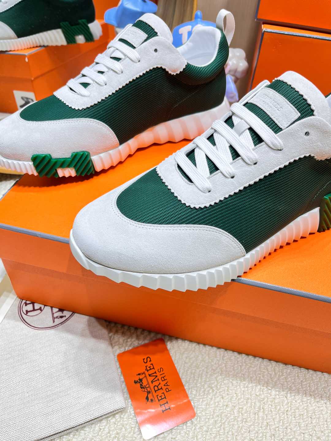 A-Sneakers