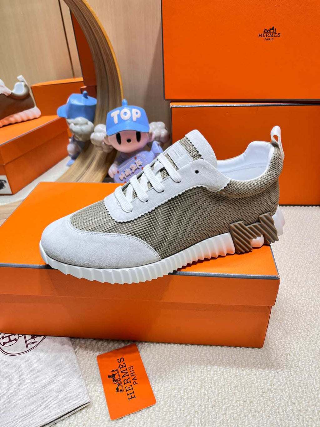 A-Sneakers
