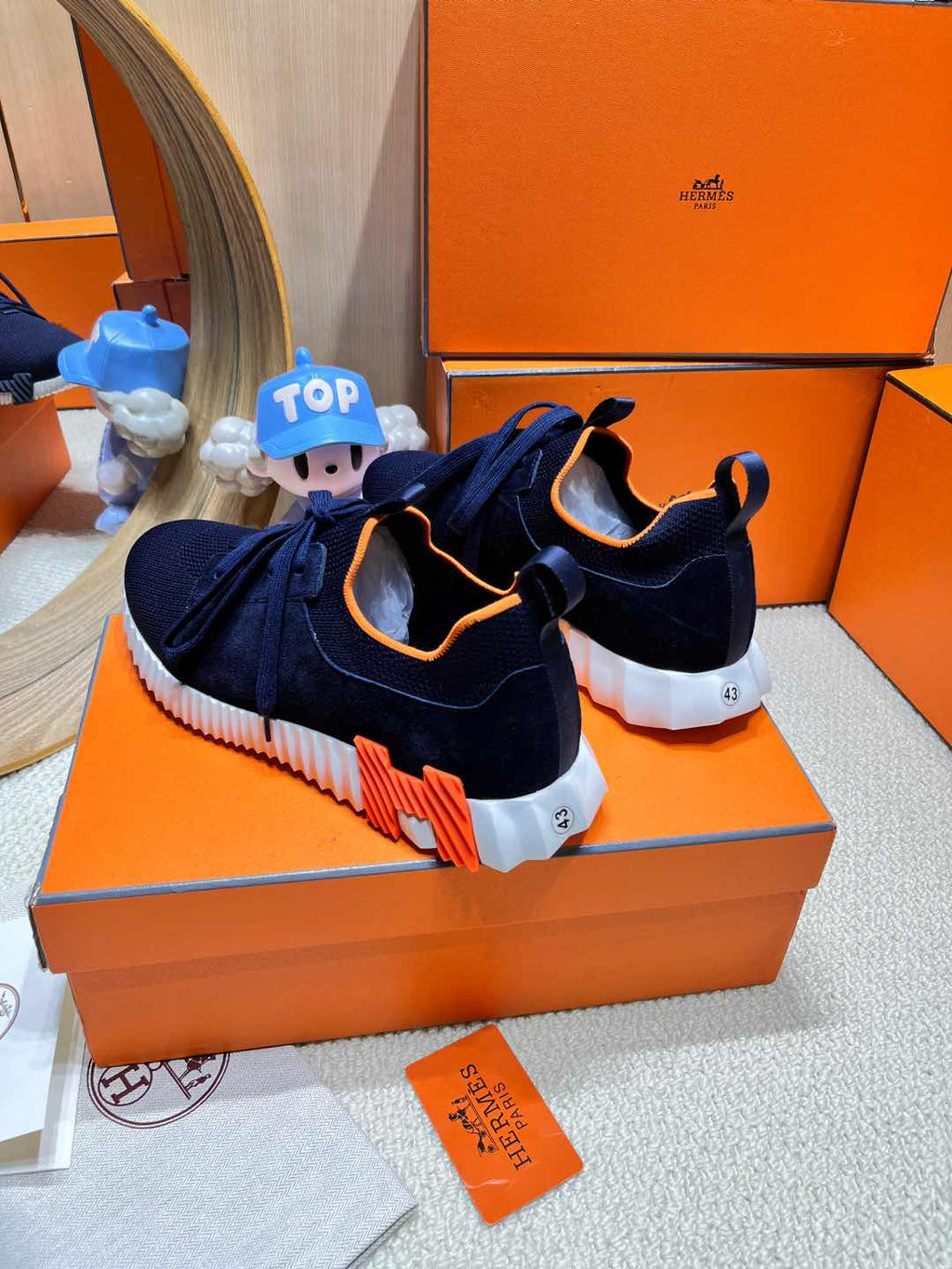A-Sneakers