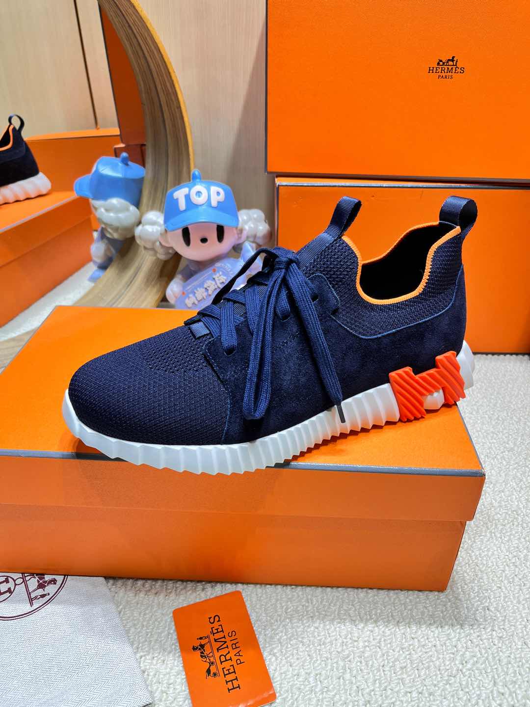 A-Sneakers