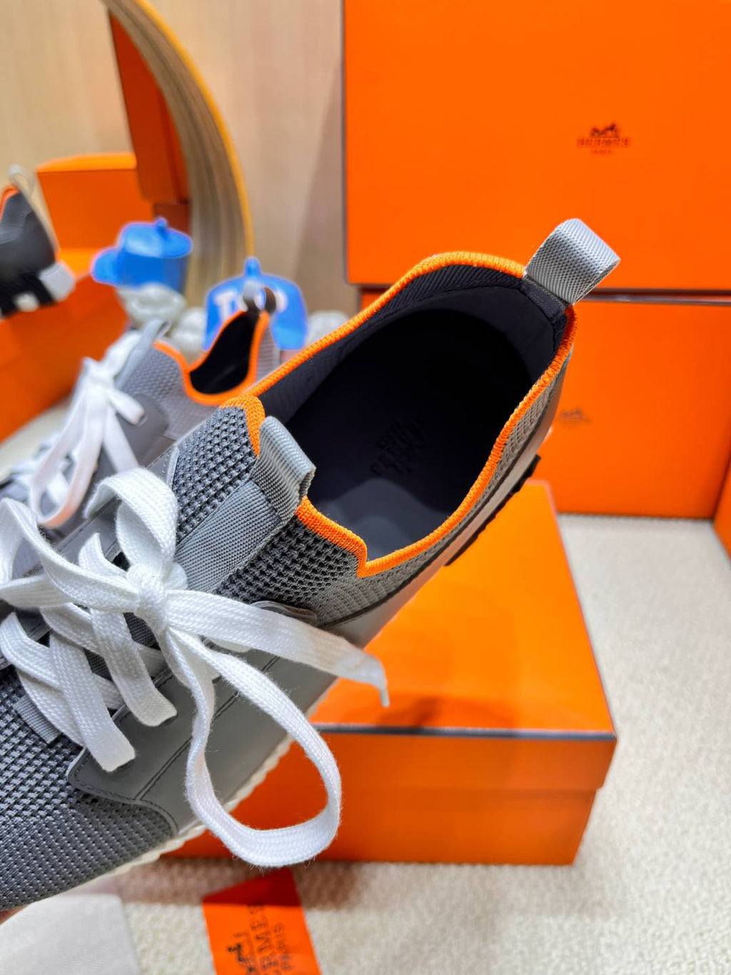 A-Sneakers