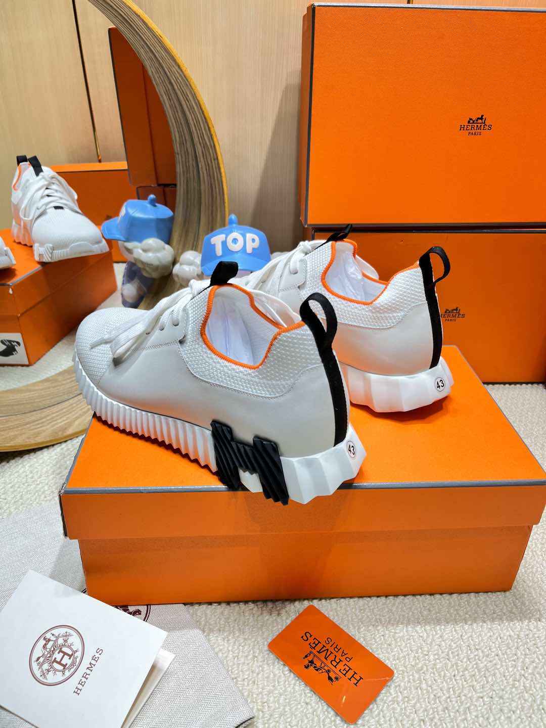 A-Sneakers
