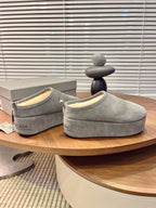 B-Sneakers