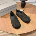 B-Sneakers