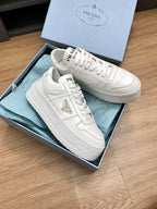 P-Sneakers
