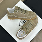 P-Sneakers