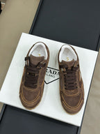 P-Sneakers