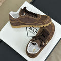 P-Sneakers