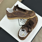 P-Sneakers