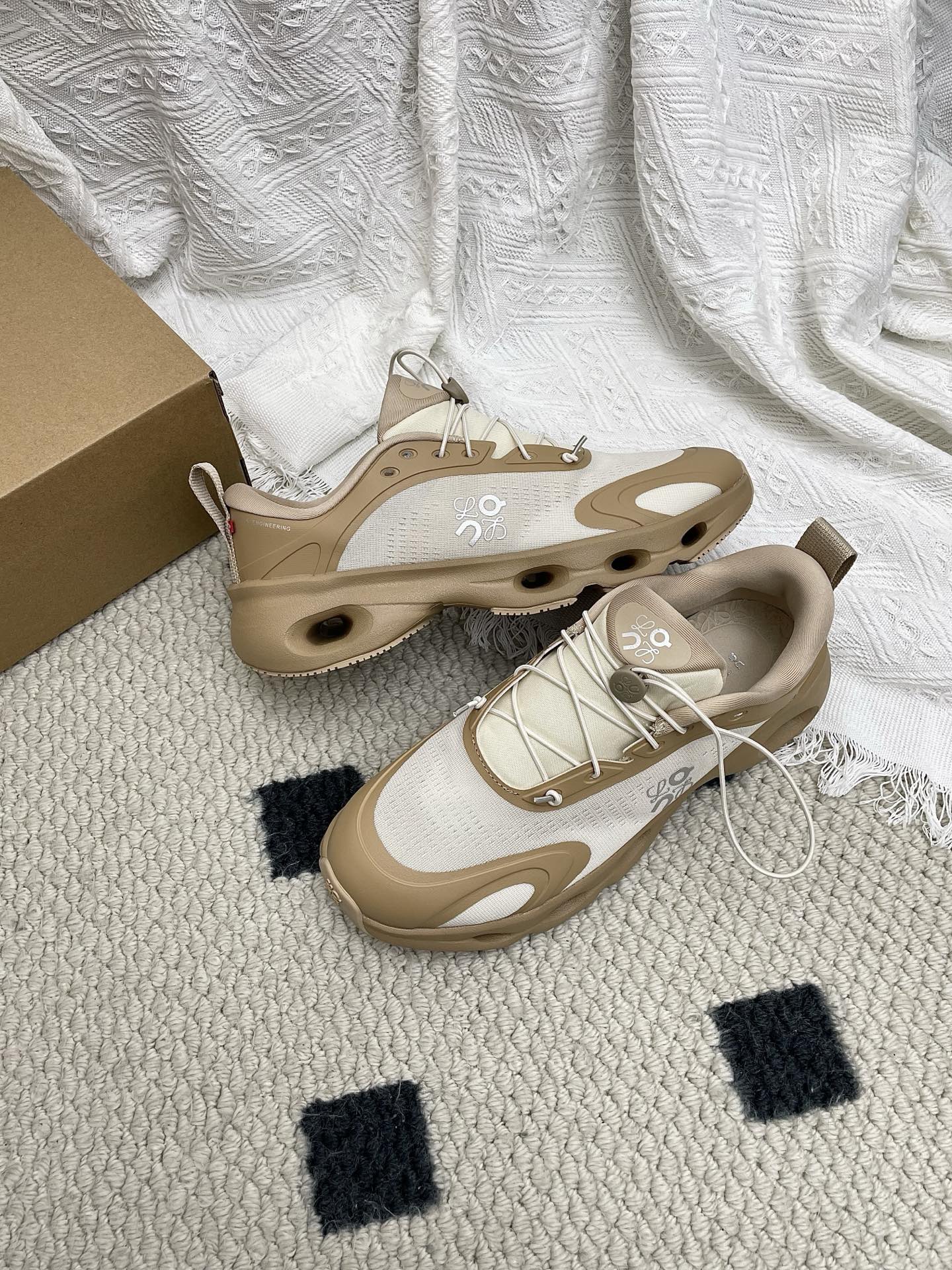 L2-Sneakers