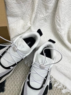 L2-Sneakers