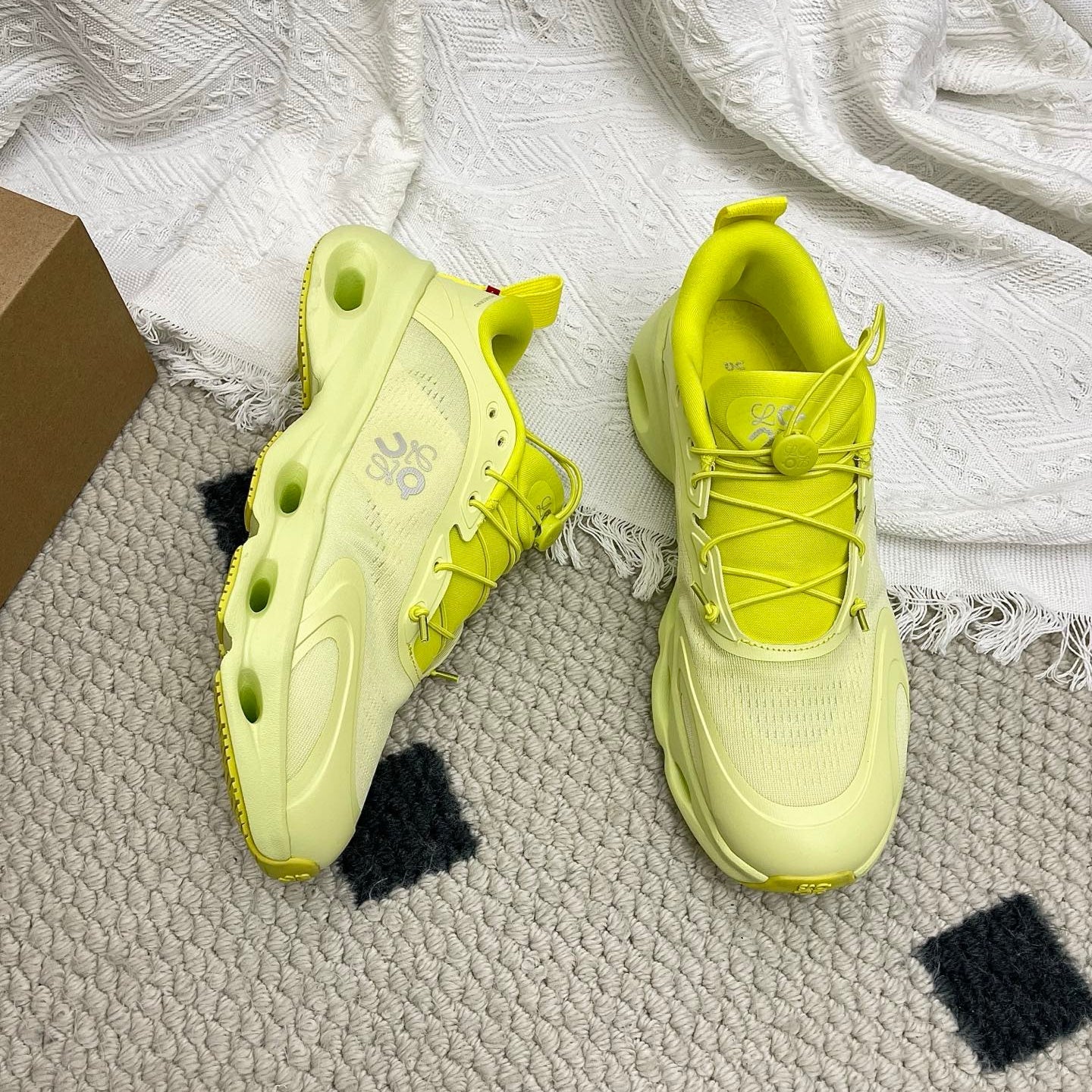 L2-Sneakers