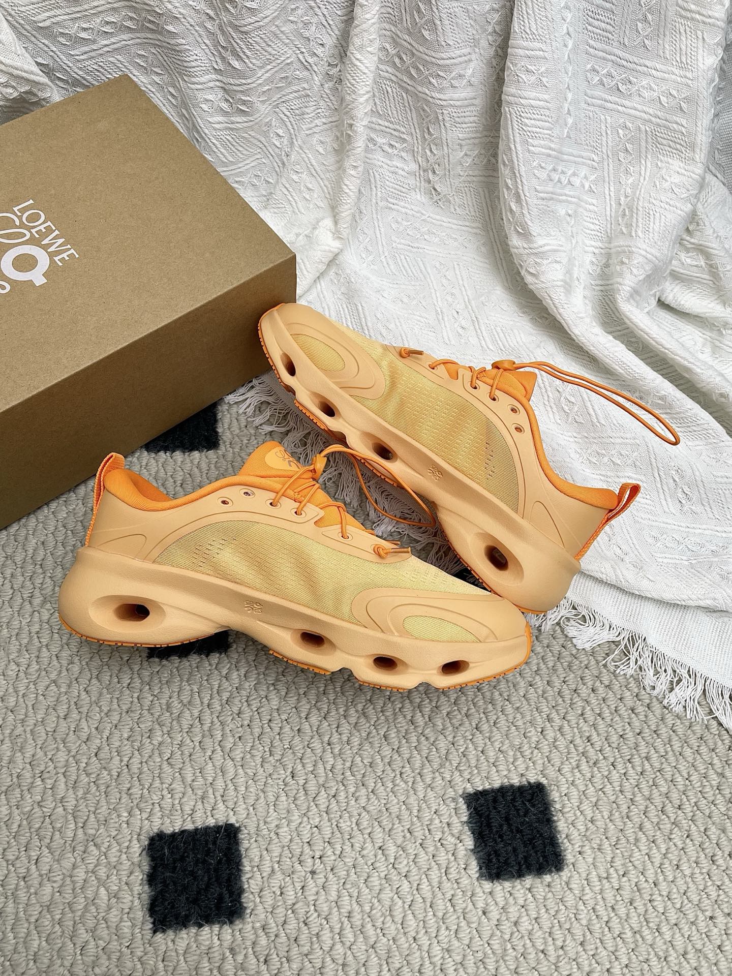 L2-Sneakers