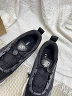 L2-Sneakers