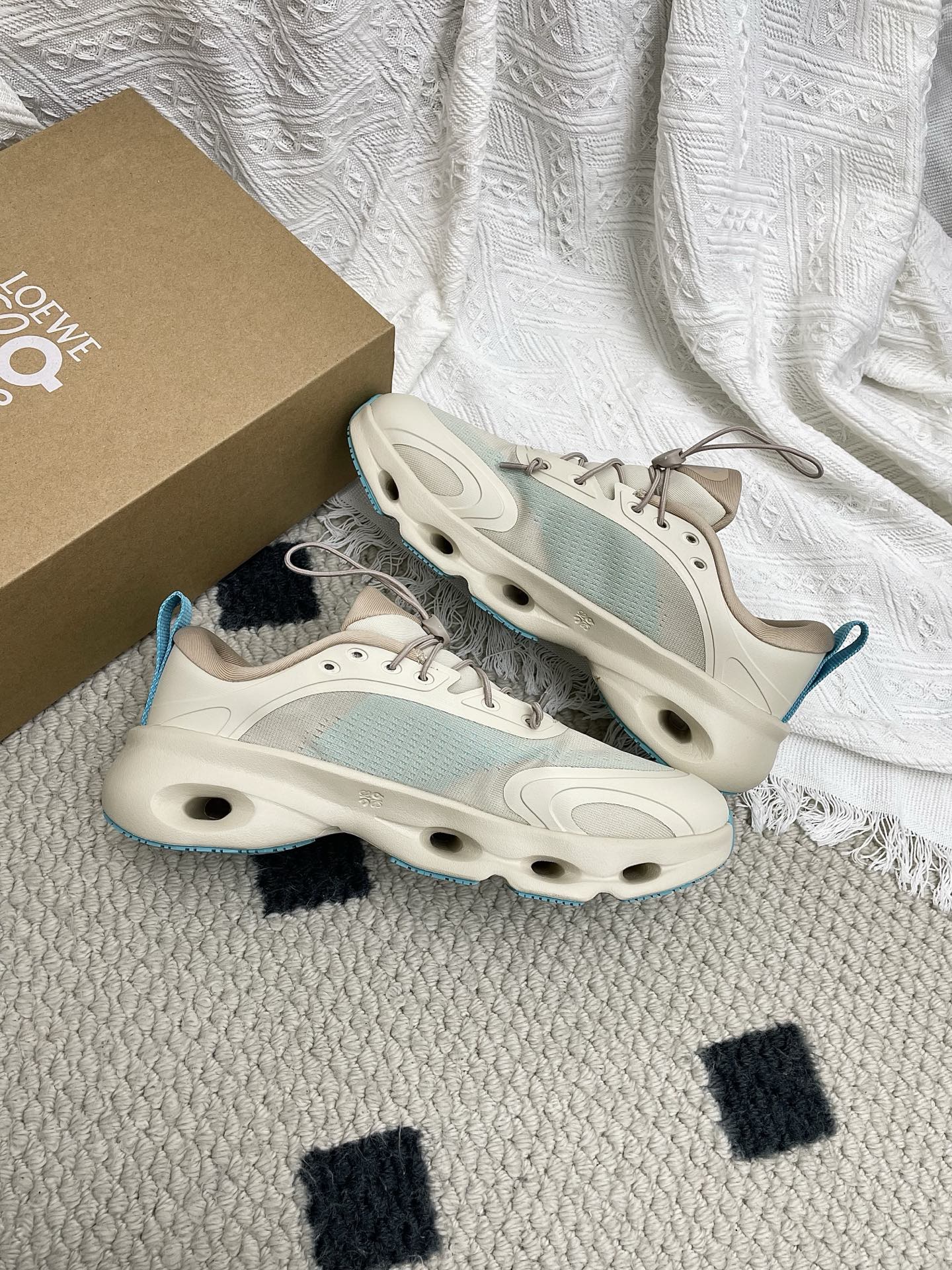 L2-Sneakers
