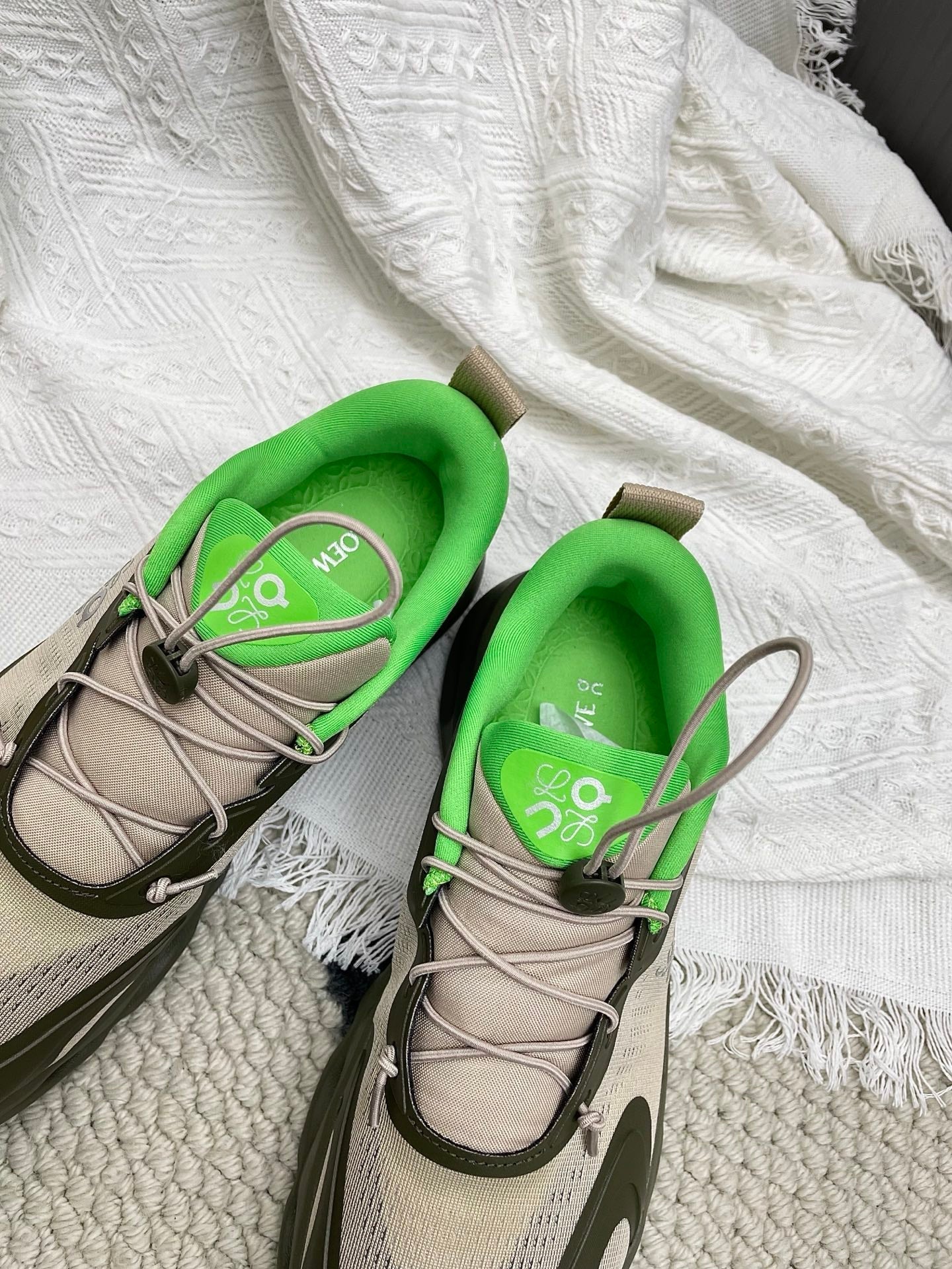 L2-Sneakers